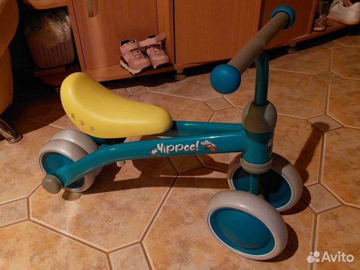 Беговел для малышей от 1 года