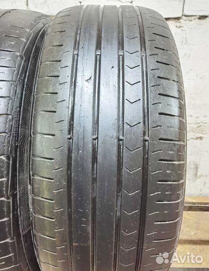 Continental ContiPremiumContact 5 215/55 R17 94W