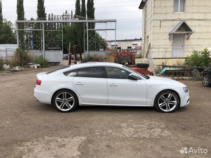 Audi S5 2014 3.0 Crec на запчасти из Японии