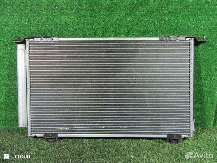 Радиатор кондиционера на toyota avensis AZT250 1AZ