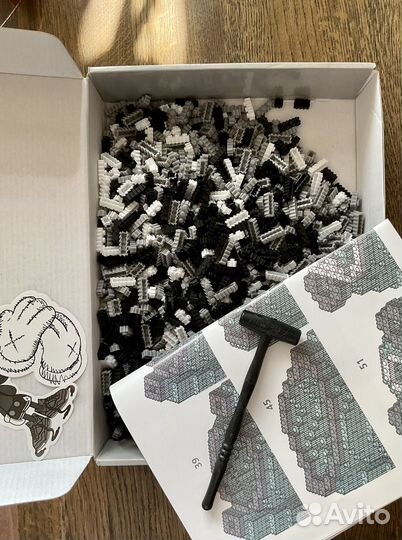 Конструктор 3D Kaws BearBrick