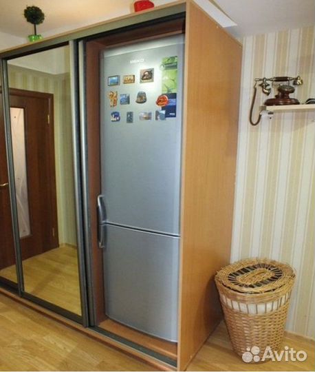 Холодильник Midea r5r59g1748 бу