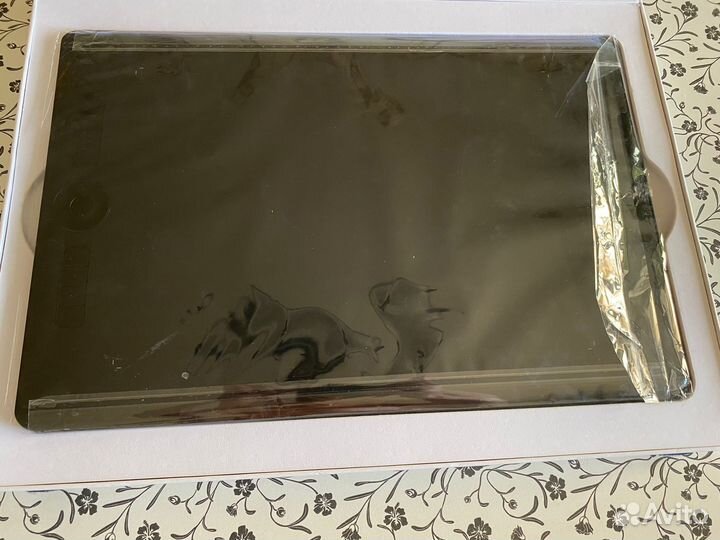 Графический планшет wacom intuos pro