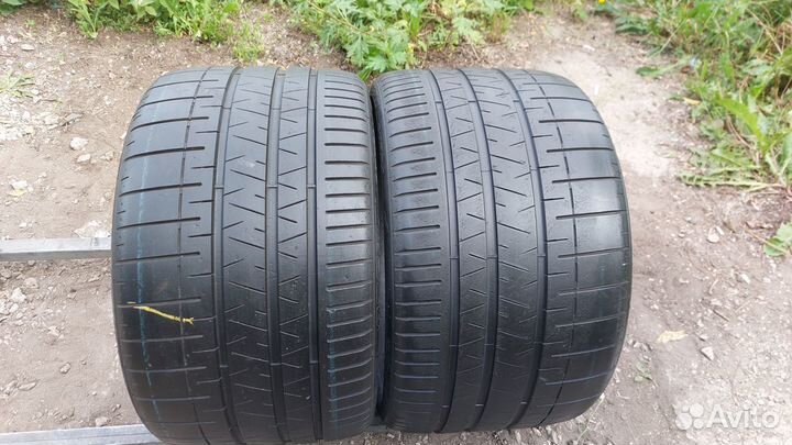 Pirelli P Zero Corsa 355/25 R21