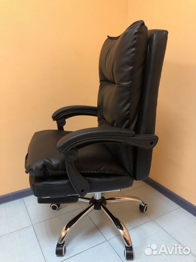 Компьютерное кресло Boss с функцией массажа