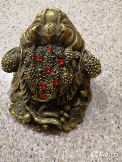 Жабка гипсовая. Фен шуй. Для привлечения денег