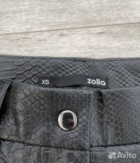 Кожаные шорты