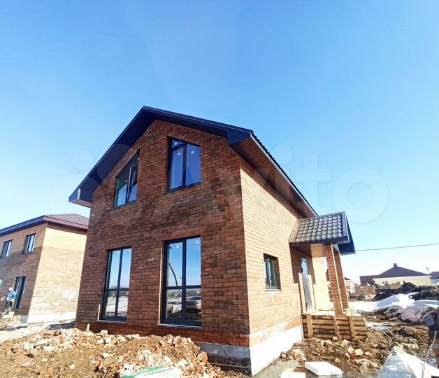 Коттедж 130 м² на участке 6 сот.