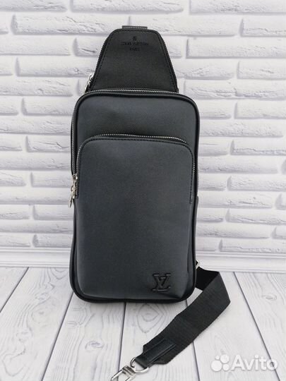 Сумка слинг louis vuitton