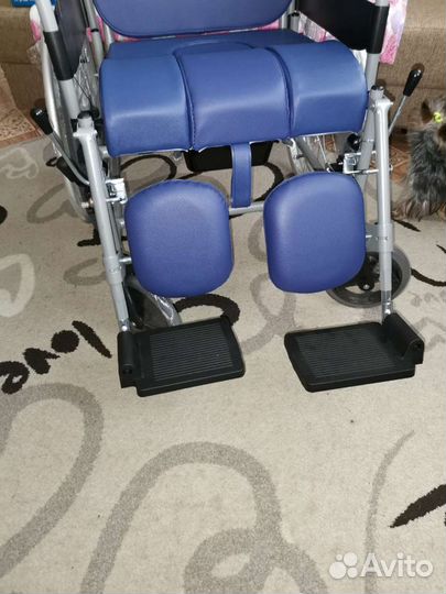 Кресло-коляска инвалидное с санитарным устройством