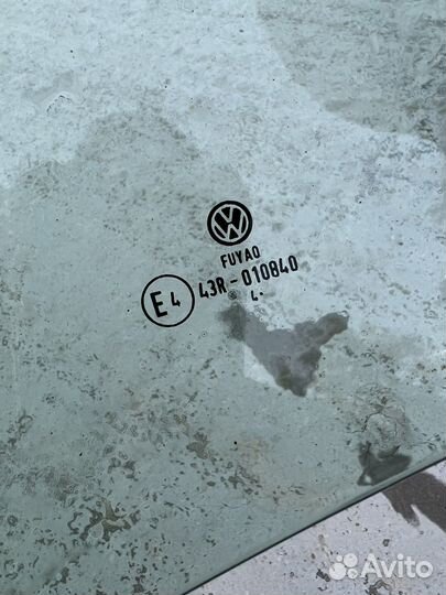 Стекло двери заднее левое volkswagen polo sed