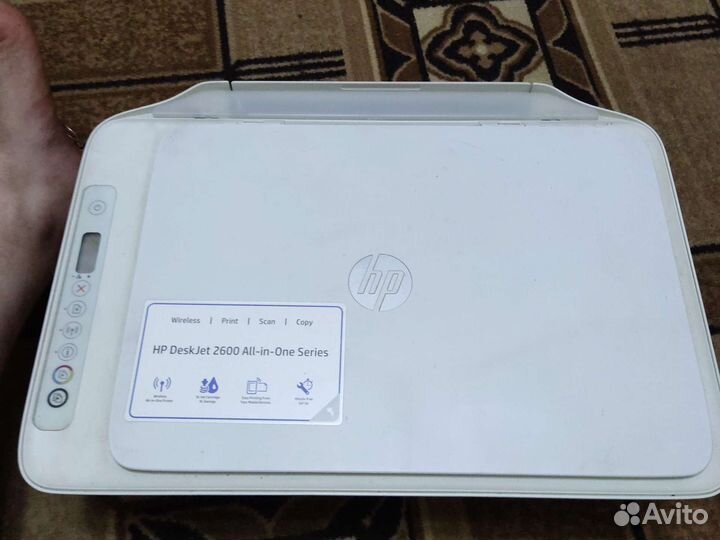 Цветной струйный принтер HP Deskjet