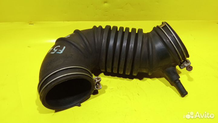 Патрубок фильтра Mitsubishi Outlander XL