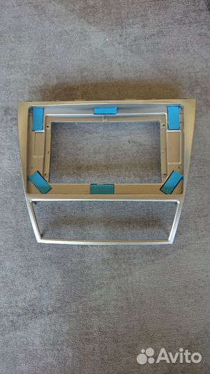 Рамка Тойота Камри 40 под 10 дюймовую магнитолу