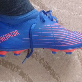 Бутсы adidas predator