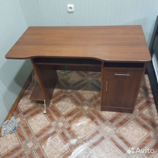 Компьютерный стол бу