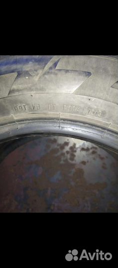 Pirelli Ice Zero 215/55 R16