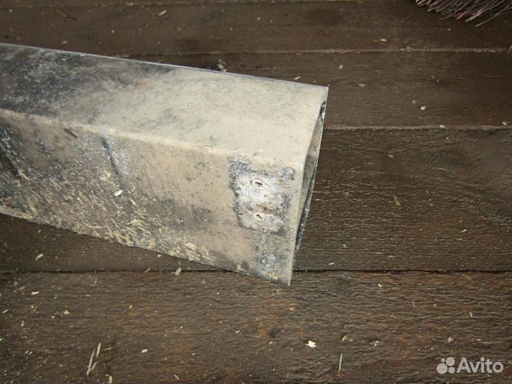 Усилитель переднего бампера LX 570