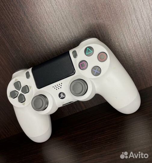 Геймпад Белый