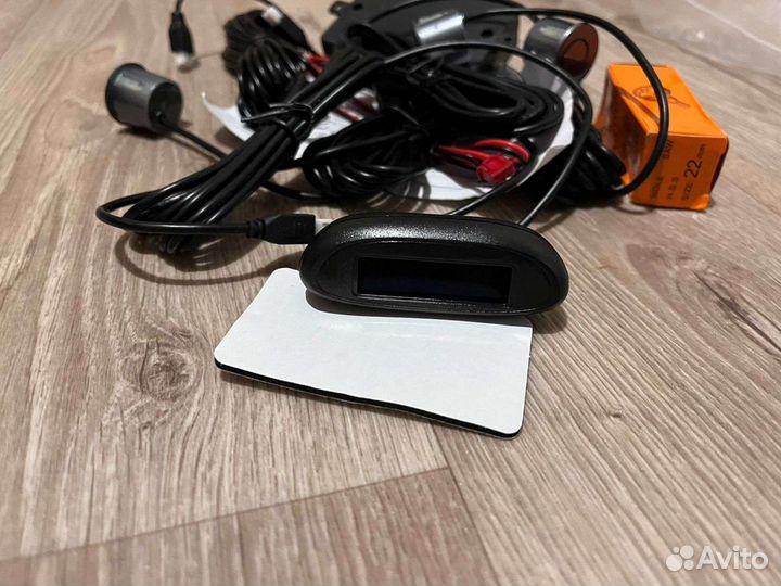 Продаю новый комплект парктроников 4 датчика