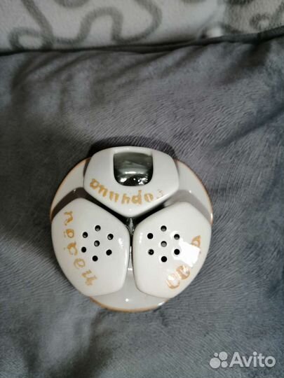 Набор солонка и перечница