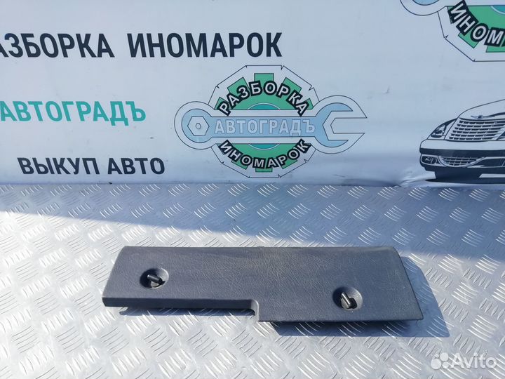 Крышка вещевого отсека Peugeot Partner M49