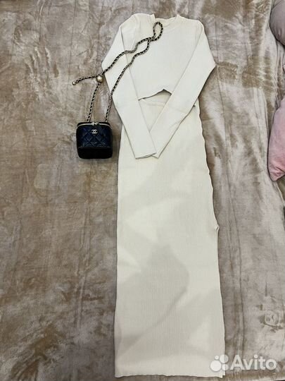 Платье из трикотажа лапша