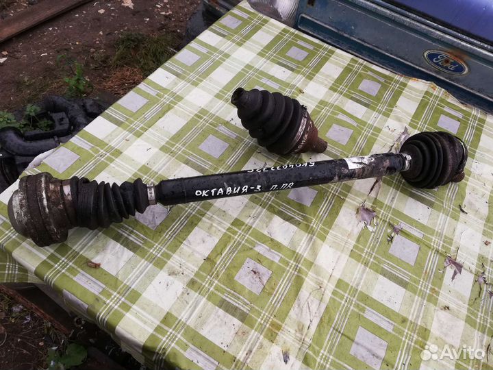Привод передний Шкода Октавия 3 а7