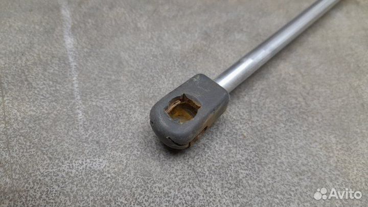 Амортизатор багажника Chery Amulet (A15) 1.6