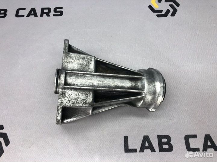 Кронштейн редуктора передний правый Bmw Х5 E53