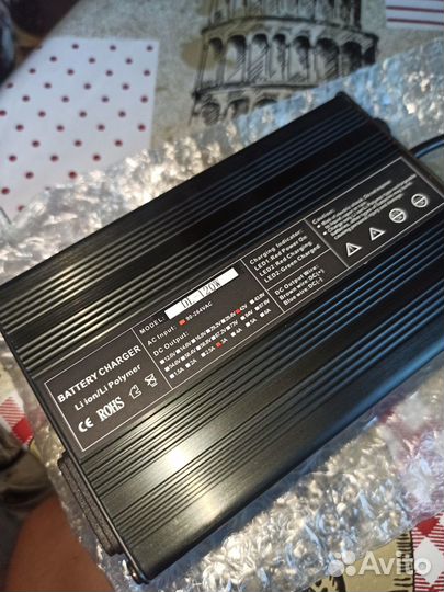 Зарядка 42v 3a 120w