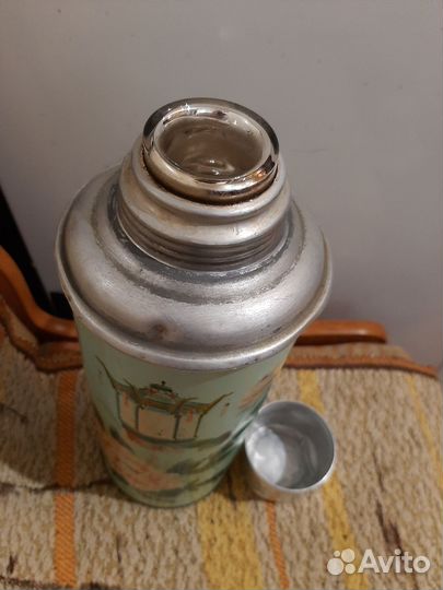 Термос с олимпиской символикой