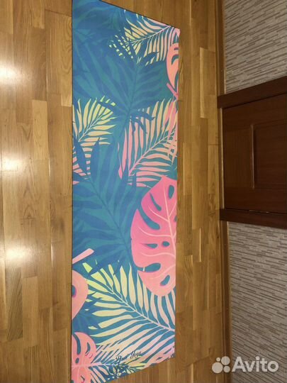 Коврик для йоги и фитнеса