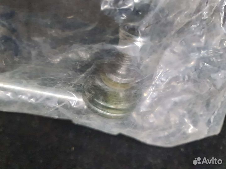 Стойка переднего стабилизатора Mercedes W638