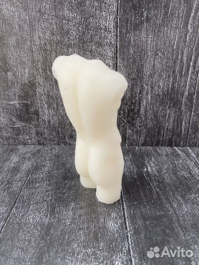 Мыло торс мужчины