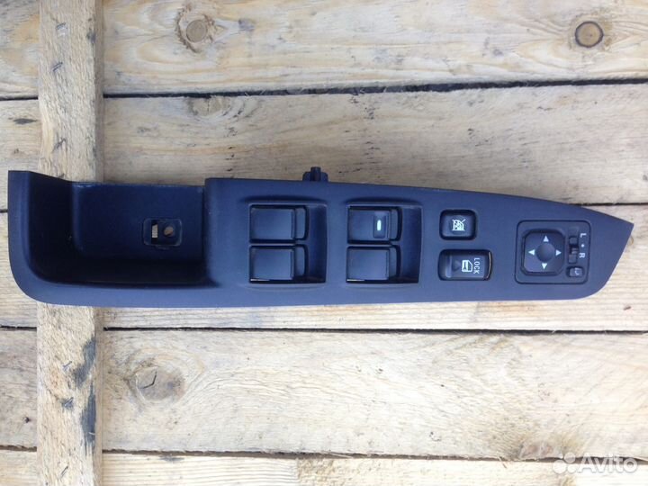 Блок стеклоподъемников Outlander XL 4007 C-Crosser