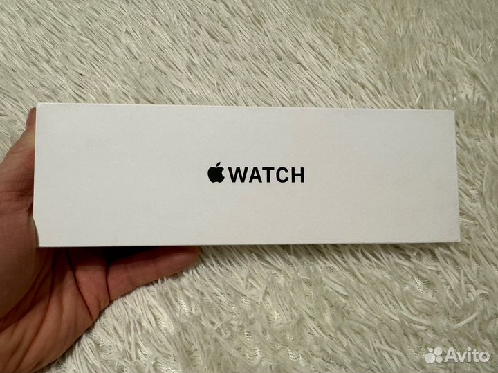 Apple watch SE 2023 40mm starlight новые