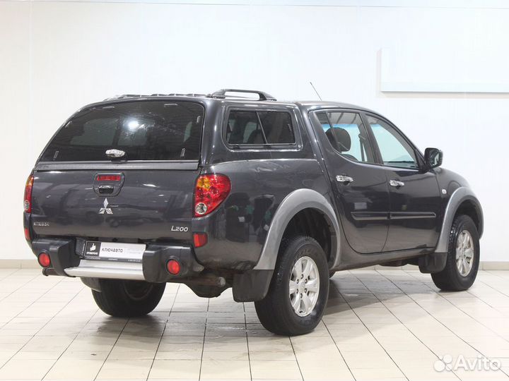 Mitsubishi L200 2.5 AT, 2012, 235 017 км