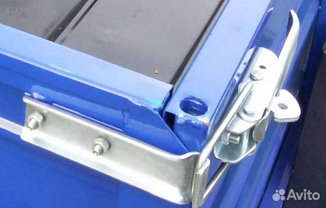 Защелка (замок) борта с ответной частью д/прицепа