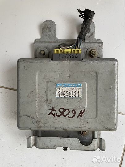 Блок управления двигателем 2.5 Mitsubishi Pajero