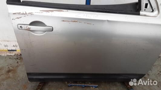 Дверь передняя правая nissan qashqai J10 (ZML18E20