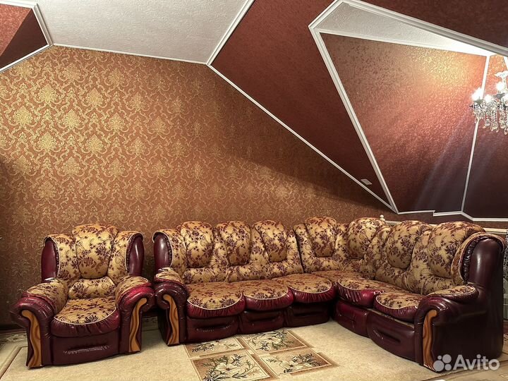 Угловой диван бу