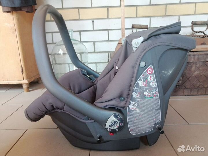 Детское автокресло cam