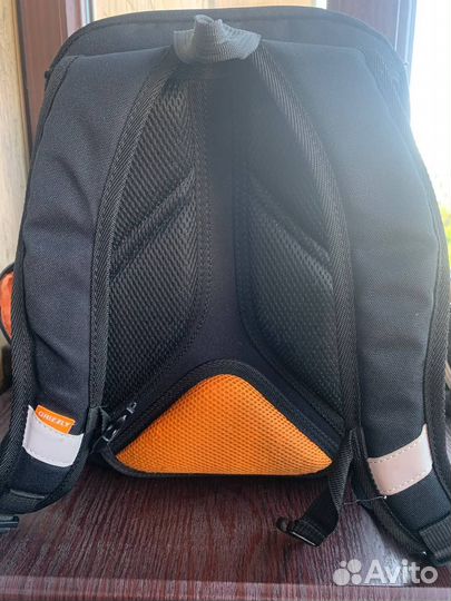 Рюкзак для мальчика школьный