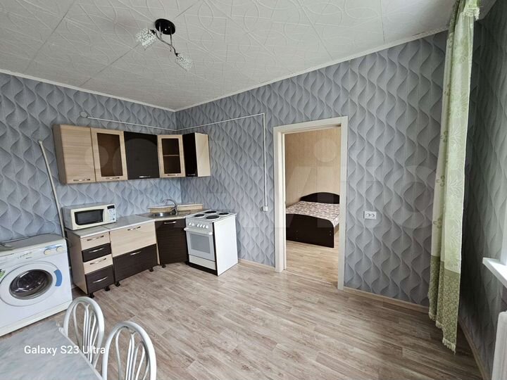 Комната 35 м² в 2-к., 4/4 эт.