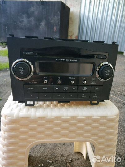 Штатная магнитола Honda CR-V 2008