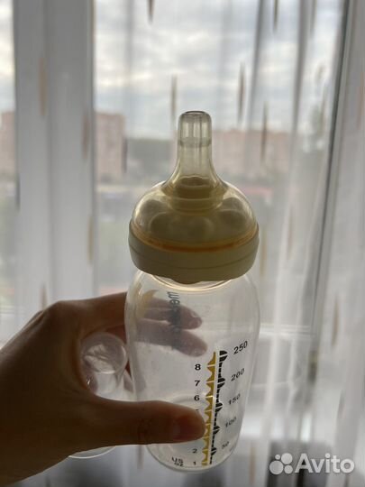 Бутылочка medela calma