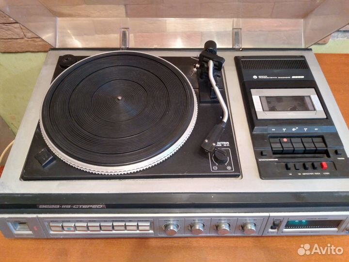 Вега 119 Стерео проигрыватель пластинок Магнитофон
