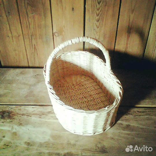 Корзина из бумажной лозы