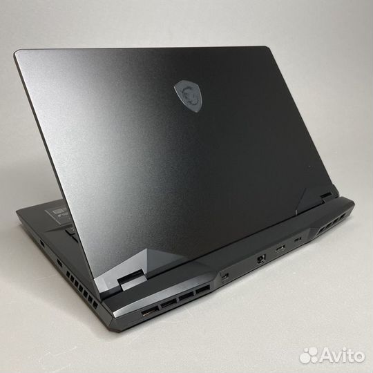 Игровой ноутбук MSI GP66 11UG-699XRU Leopard